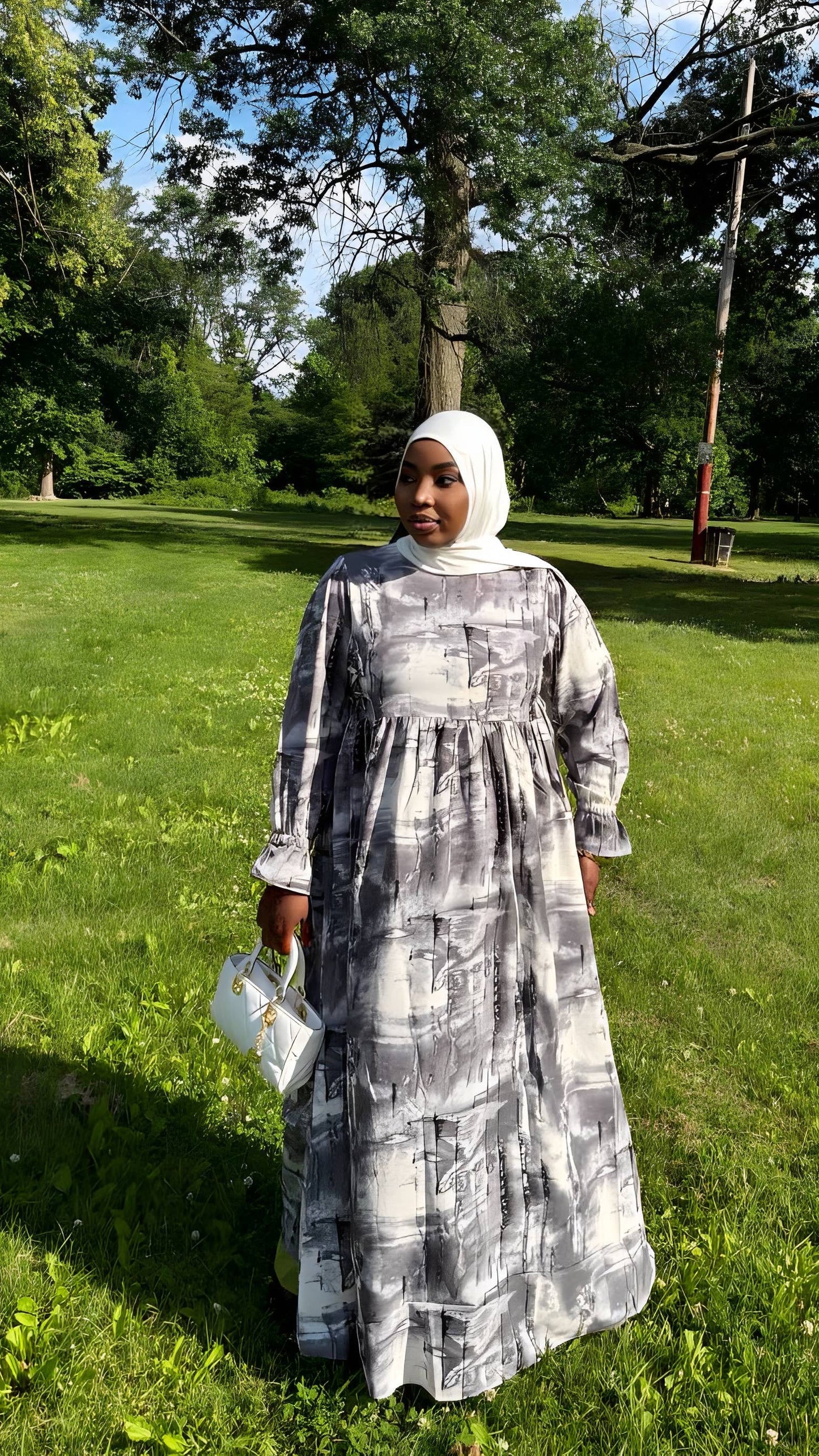 Must Mist Abaya